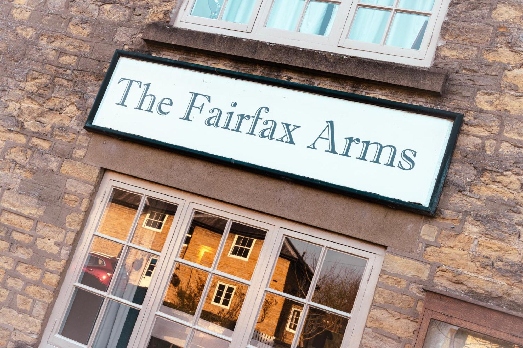 The Fairfax Arms 호텔 길링 이스턴 외부 사진